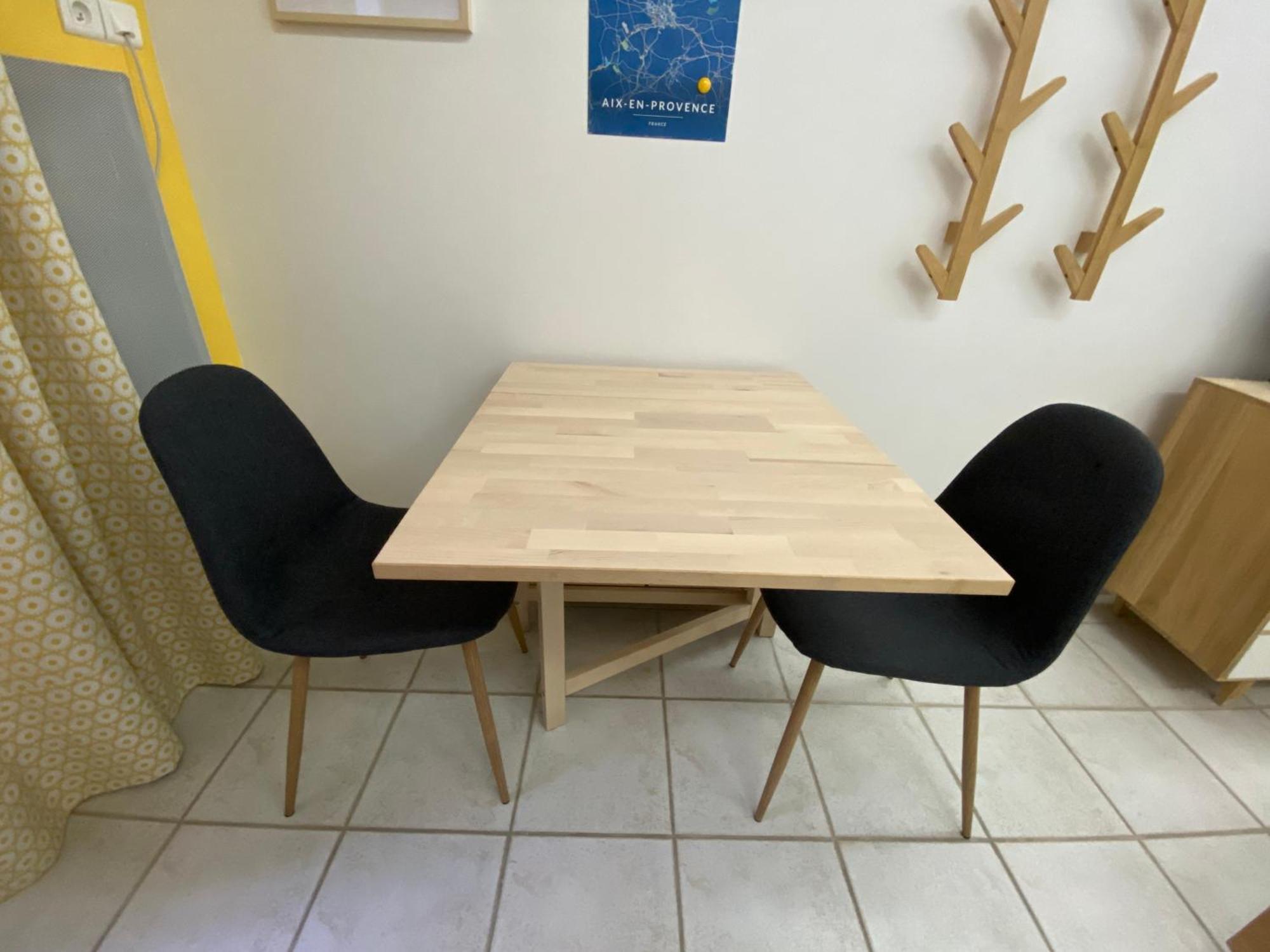 Clementine - Joli Studio Prive Avec Clim Calme A 70 M Du Centre Village De Lauris Bagian luar foto
